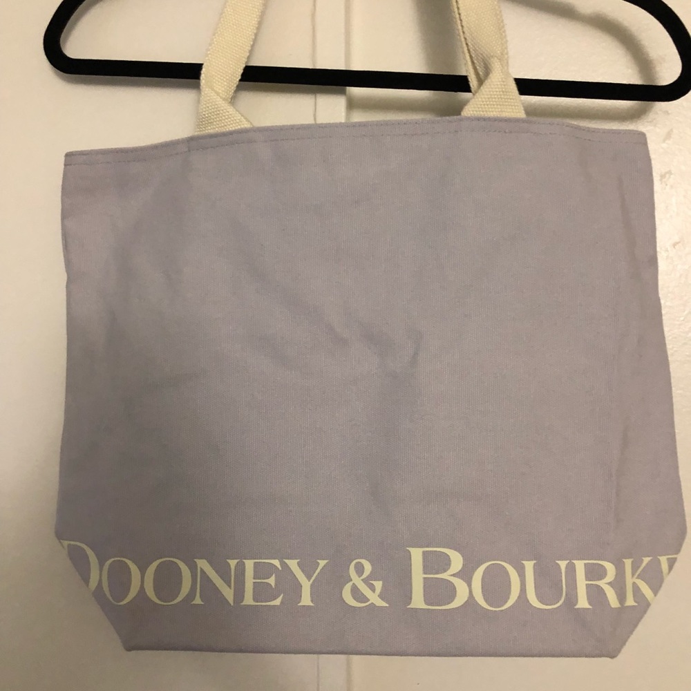 DOONEY & BURKE Canvas Tote